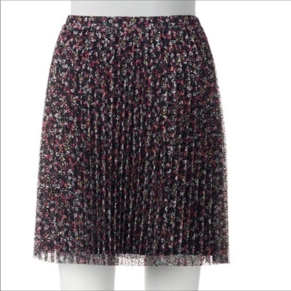 Elle Dresses & Skirts - 5 For $25 Elle Women  lace Skirt.